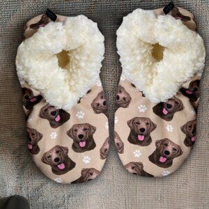 Comfies Chocolate Labrador Slippers bootie style slippers NWT